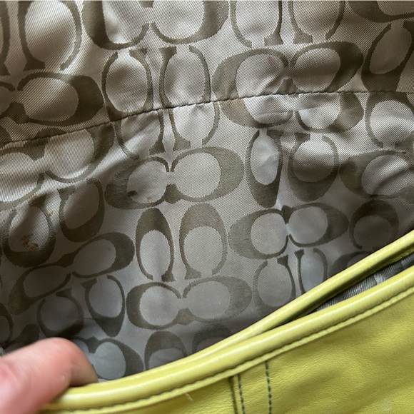 Y2K Large Chartreuse Soho - Picture 5 of 12